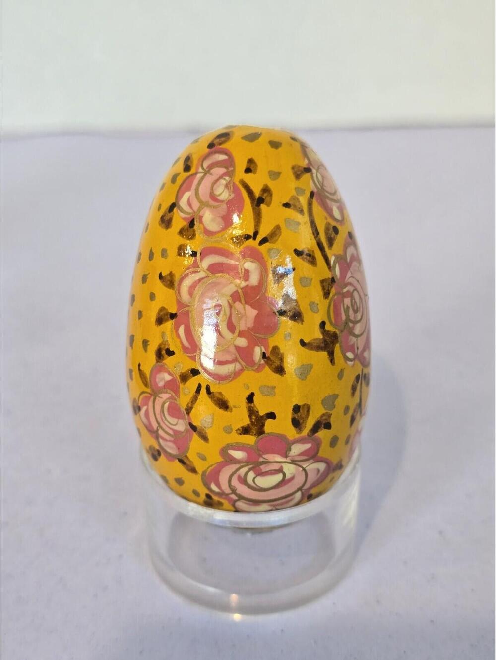 Vtg Hand Painted Egg Floral Pattern w/Stand Collectible India